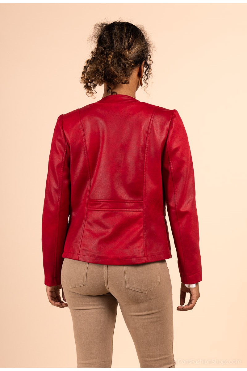 Veste en faux cuir coupe cintrée rouge